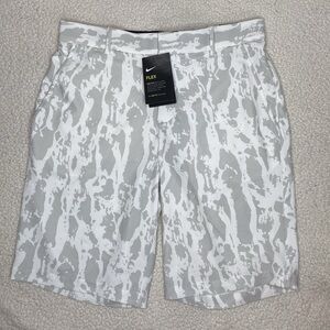NWT Nike Golf Flex Camouflage Shirts: Size 30